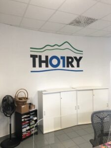 adhésif mural thoiry