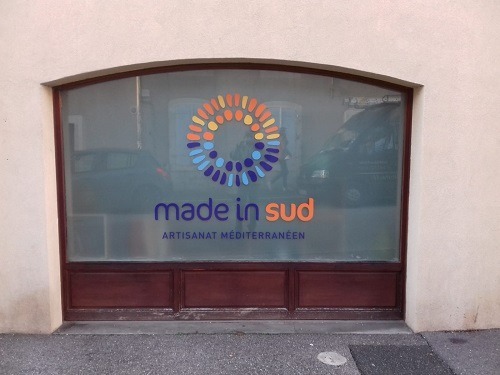 adhésif vitrine made in sud