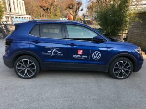 flocage voiture dinonne